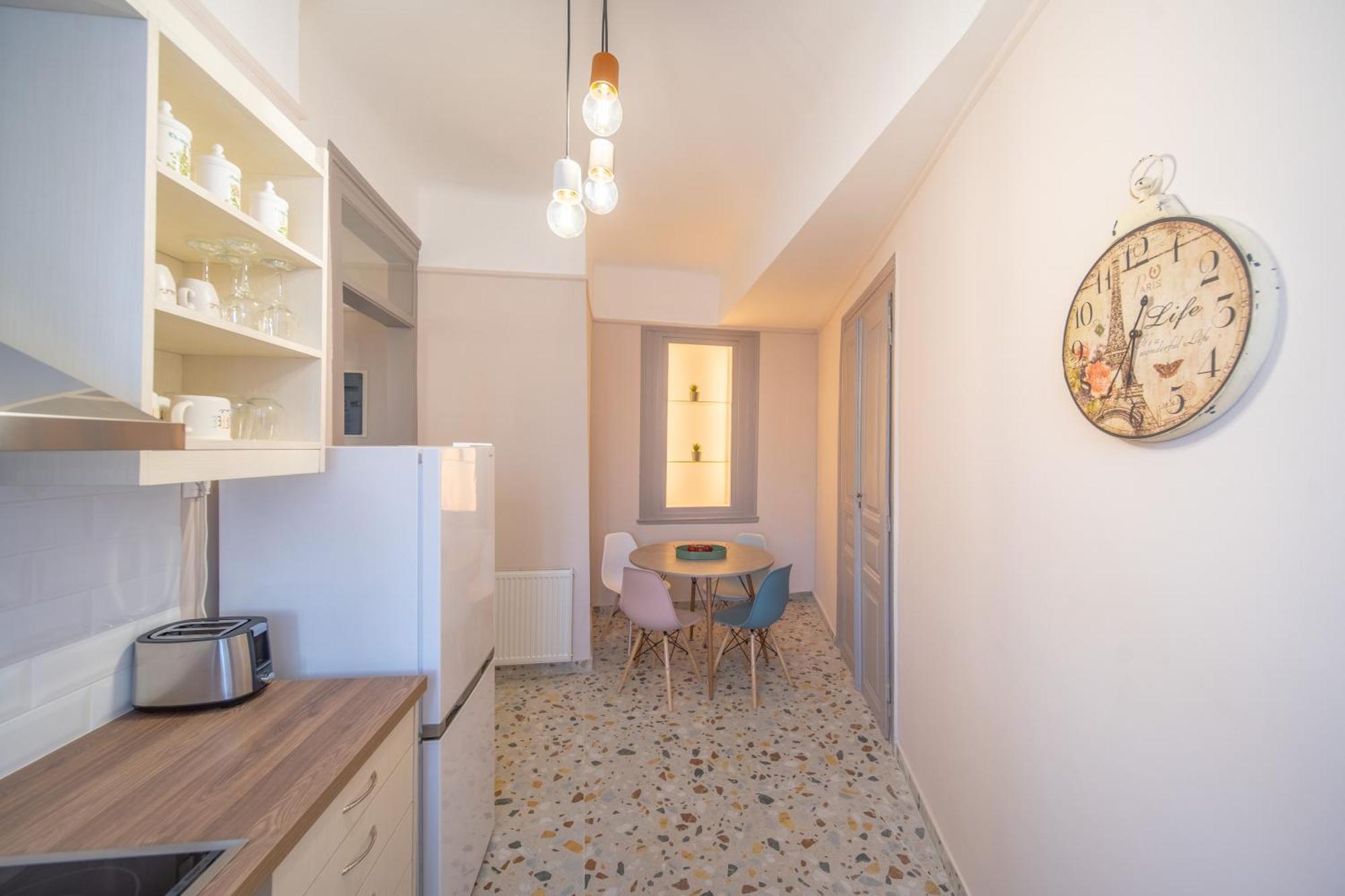 Apartmán Oikia Tripodon Atény Exteriér fotografie